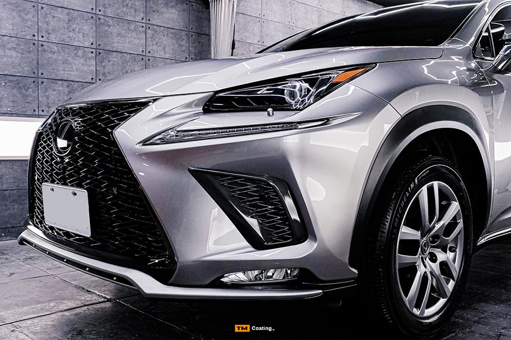 漆面整平後銀色 Lexus 車頭細紋改善與光澤展示